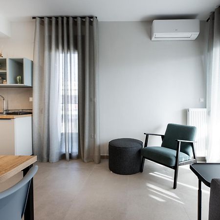 Cozy Apartment In Kalamaria, Salonic Exterior foto