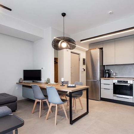 Cozy Apartment In Kalamaria, Salonic Exterior foto