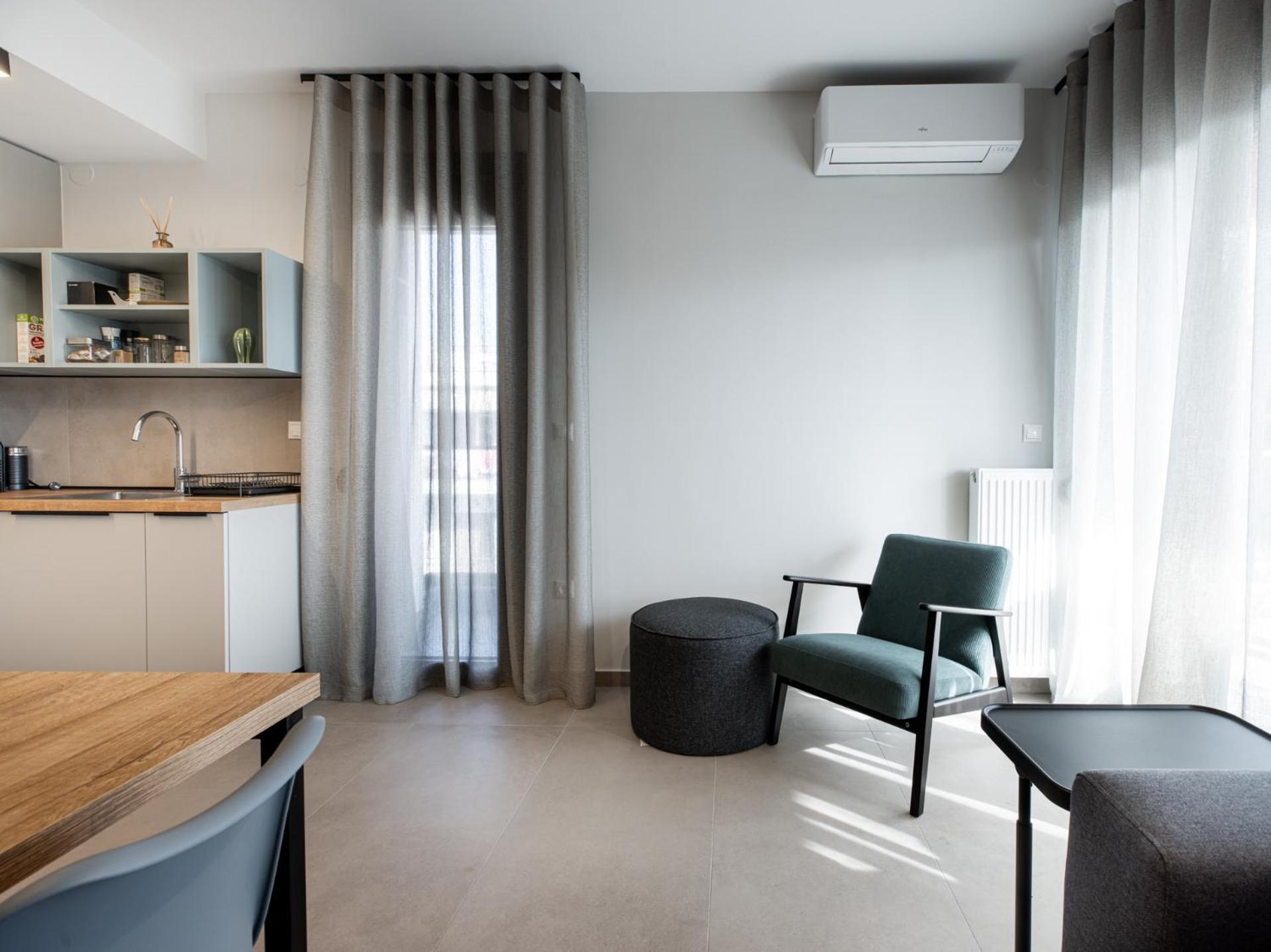Cozy Apartment In Kalamaria, Salonic Exterior foto