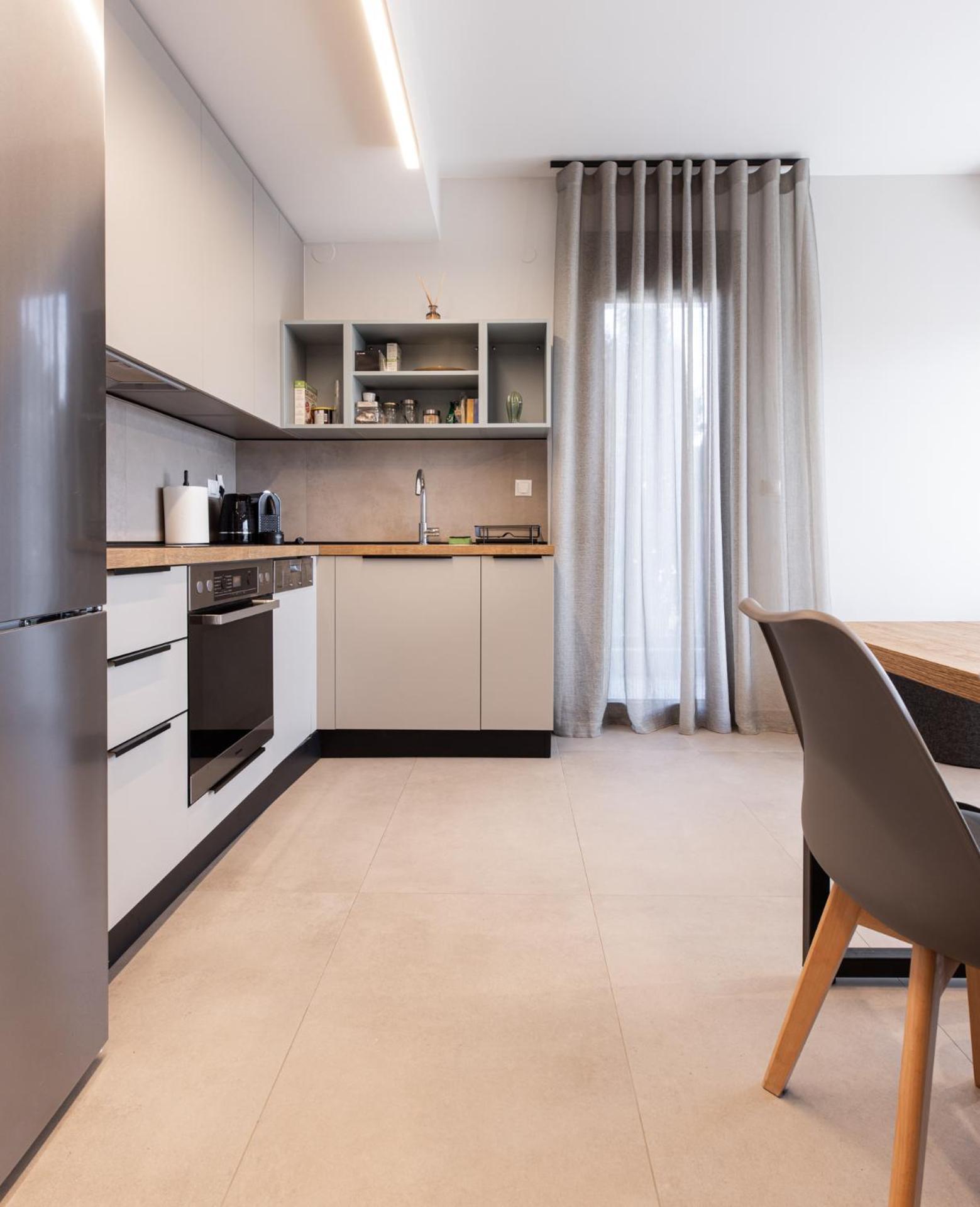 Cozy Apartment In Kalamaria, Salonic Exterior foto