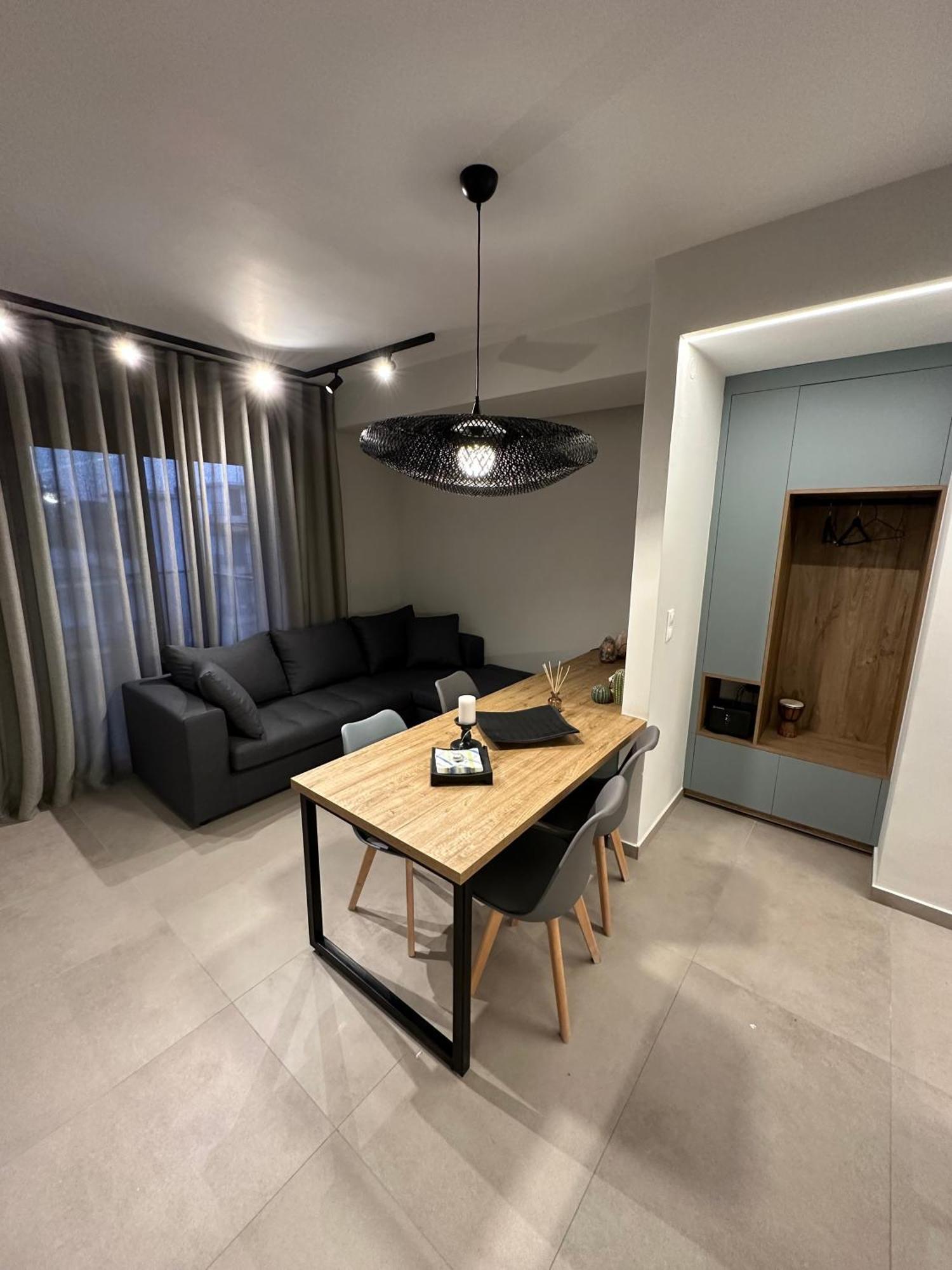Cozy Apartment In Kalamaria, Salonic Exterior foto